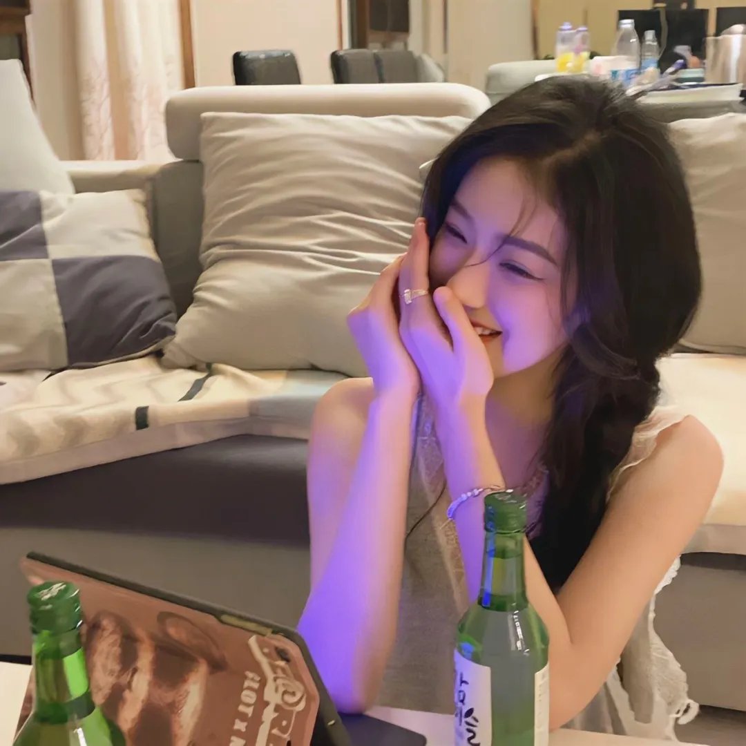 嘲笑的淑女